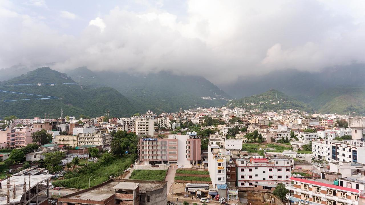 فندق Rama Trident, Katra المظهر الخارجي الصورة